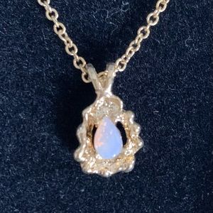 Opal Necklace Genuine with gold chain. Dainty Price ⬇️
